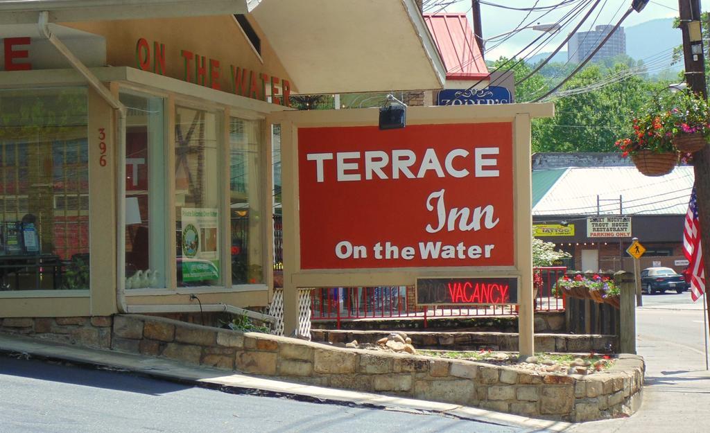 Terrace Inn On The Water Gatlinburg Ngoại thất bức ảnh